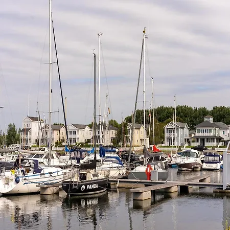Comfortable 9 Km From Rockanje Villa Hellevoetsluis